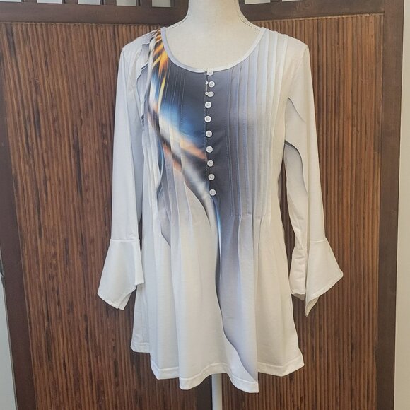 Womens XL White Blue Button Neck Pullover Stretch 3/4 Flair Sleeve Blouse Unworn - Picture 1 of 13